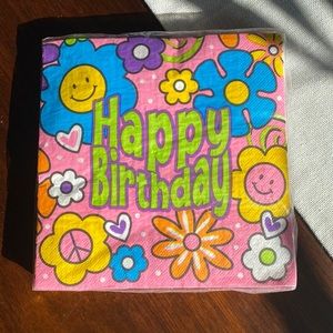 Retro birthday napkins